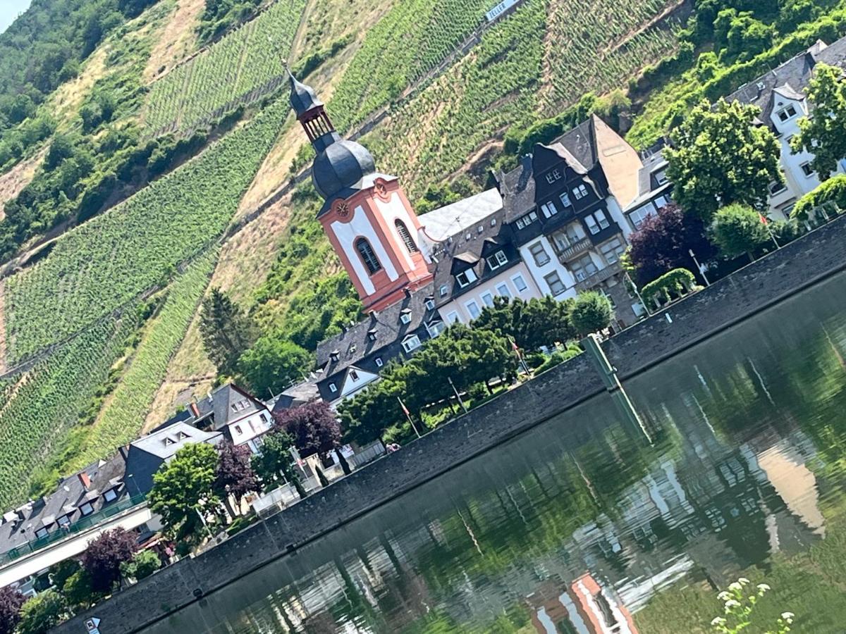 Ferienhaus Ankerpunkt Zell an der Mosel Exterior foto